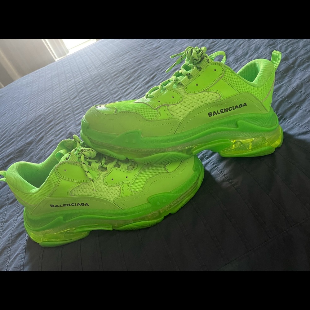 Balenciaga’s Triple 43